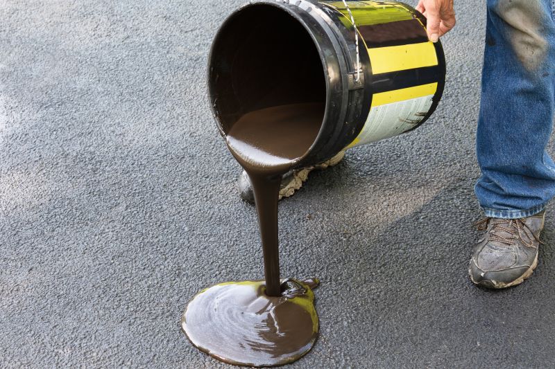 What To Expect During An Asphalt Blacktopping Project